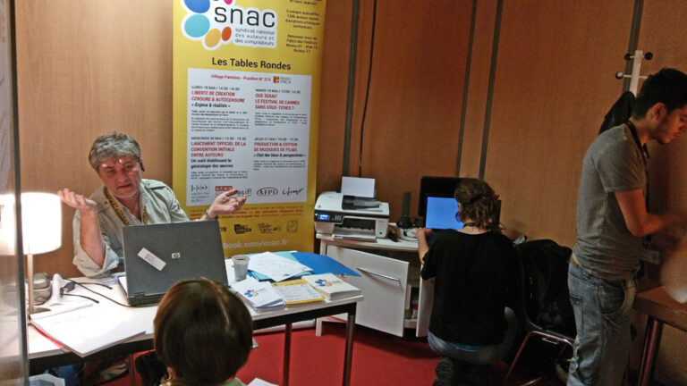 [VIDEO] Ambiances du SNAC sur la Croisette